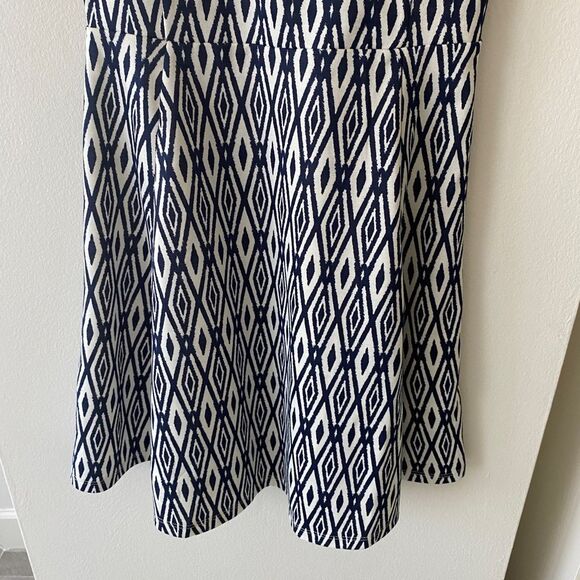 H&M NWT Tribal Tank Dress 6 Ikat Print Summer Sundress Fit & Flare Skater Boho - Picture 4 of 9